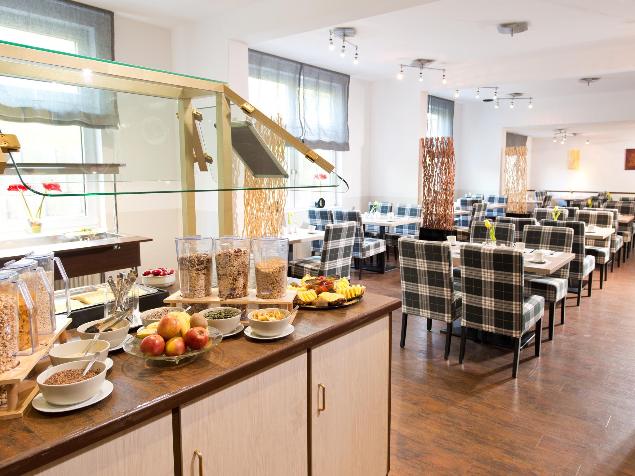 Hotel Coffee Fellows Hotel Frankfurt Airport-Langen 3*