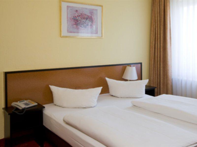 Achat Frankfurt Airport Hotel