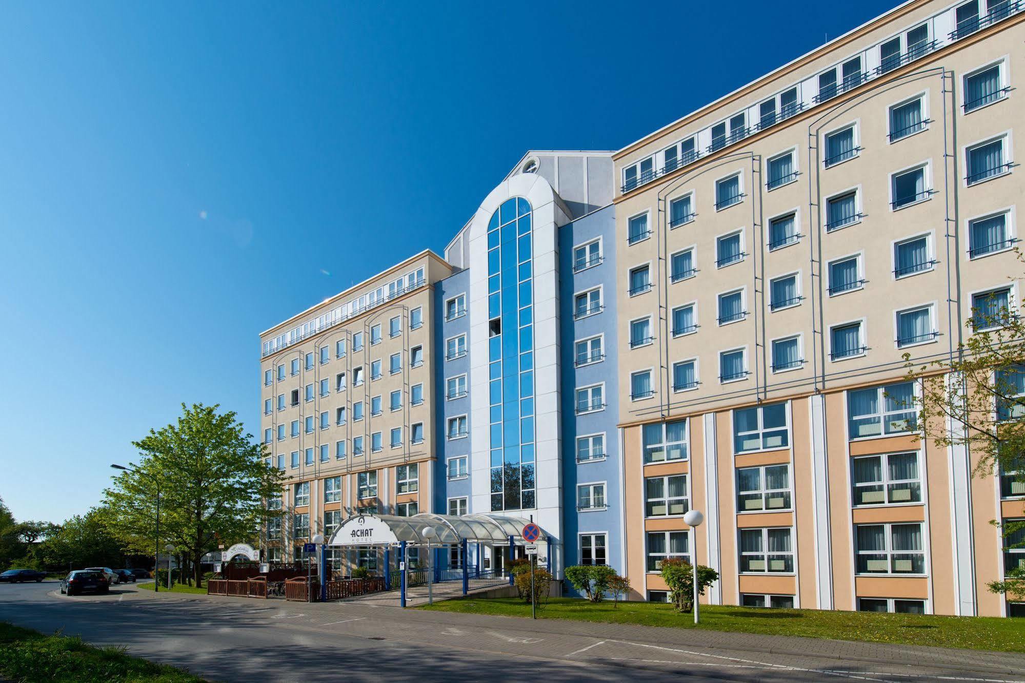 Achat Frankfurt Airport Hotel 3*