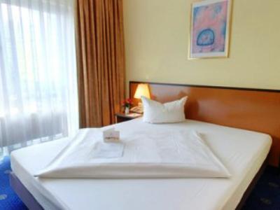 Achat Frankfurt Airport Hotel 3*